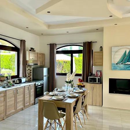 فيلة Nicole Luxury Koskinou (Rhodes)