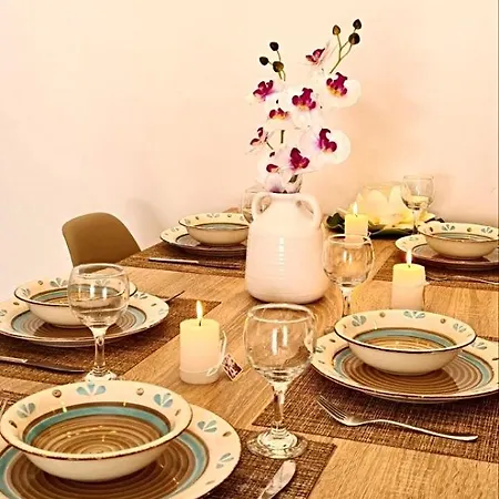 Nicole Luxury Vilă *