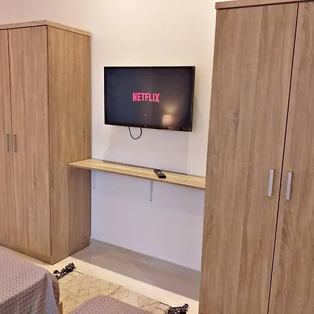 Nicole Luxury Βίλα