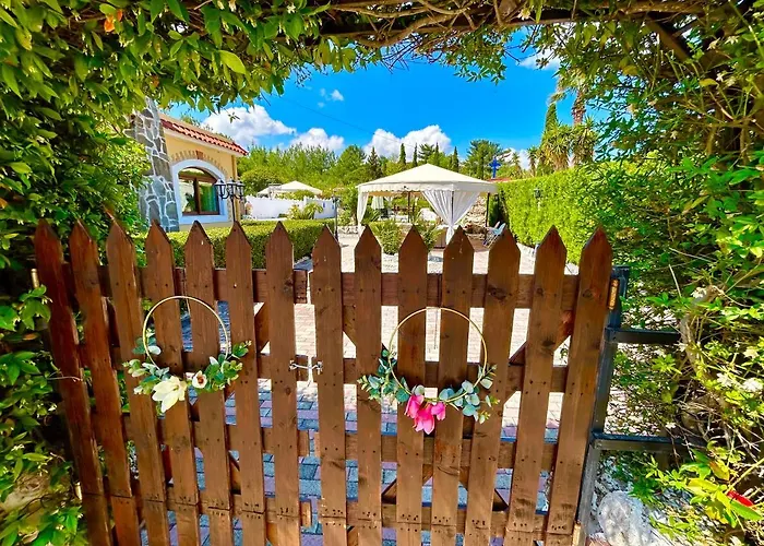 Nicole Luxury Villa Koskinou (Rhodes)