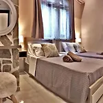 Nicole Luxury