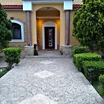 Nicole Luxury * Koskinou