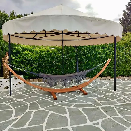 Nicole Luxury Villa